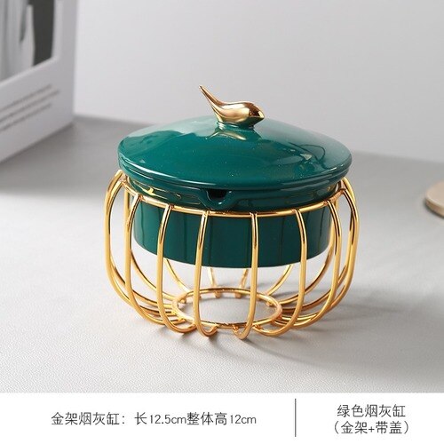 European Ceramic Dark Green Metal Ashtray Creative Luxury Room Coffee Table Anti Fly Ash Portable Ashtray Gift for Boyfriend New