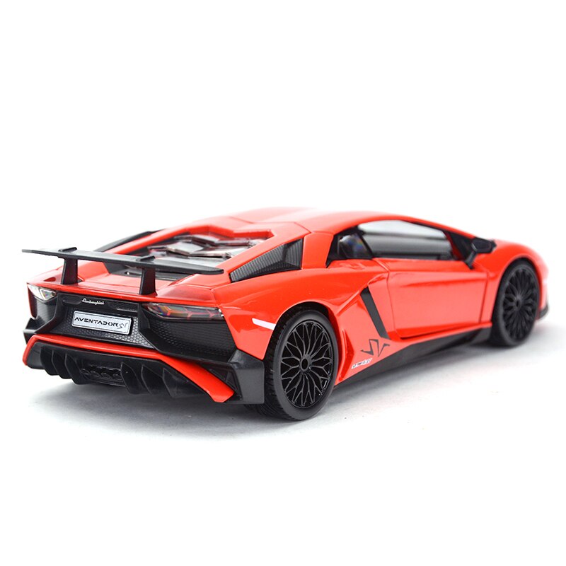 Bburago 1:24 Lamborghini-Aventador SV Coupe Sports Car Static Die Cast Vehicles Collectible Model Car Toys