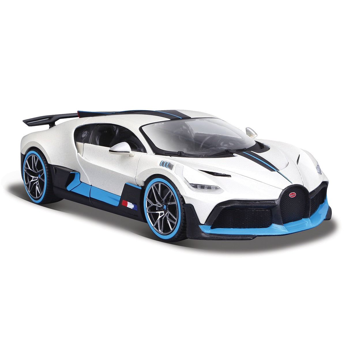 Maisto 1:24 Bugatti Divo Sports Car Static Die Cast Vehicles Collectible Model Car Toys